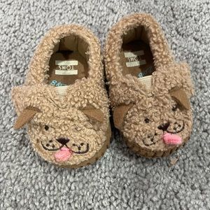 Toms New Born Dog Slippers - Never worn